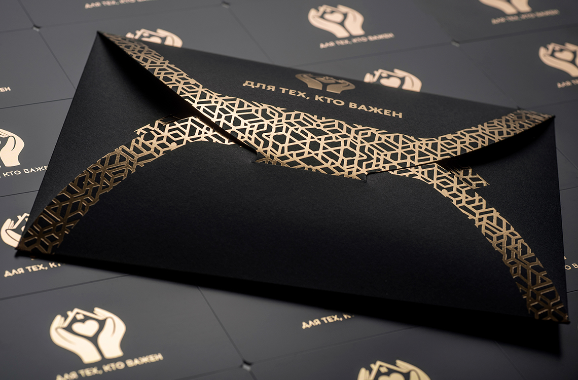 Как подарить страхование: сценарий вручения без неловкости